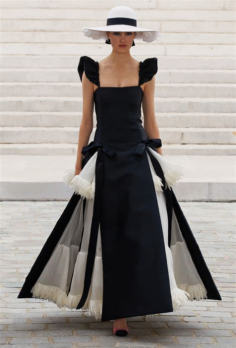 coco chanel haute couture 2012|Chanel fashion collection 2012.